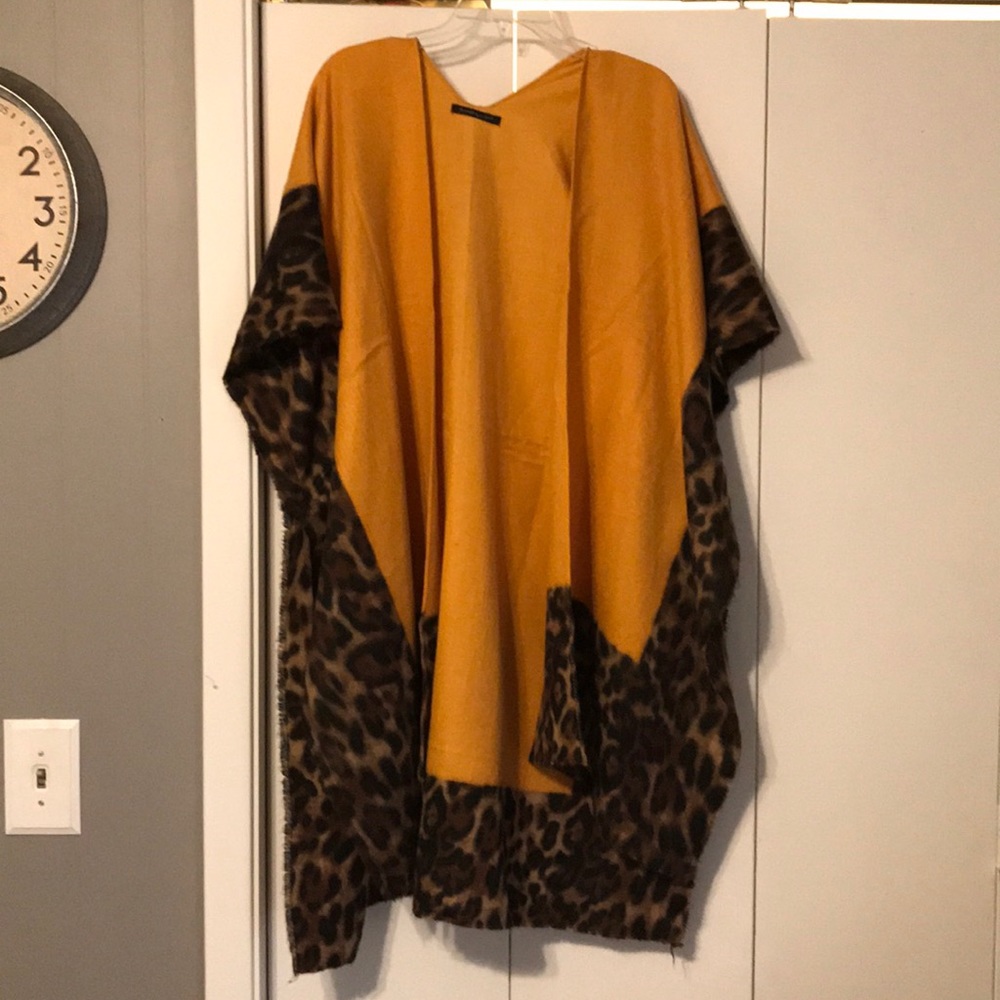 Cute mustard and cheetah print cardigan/kimono